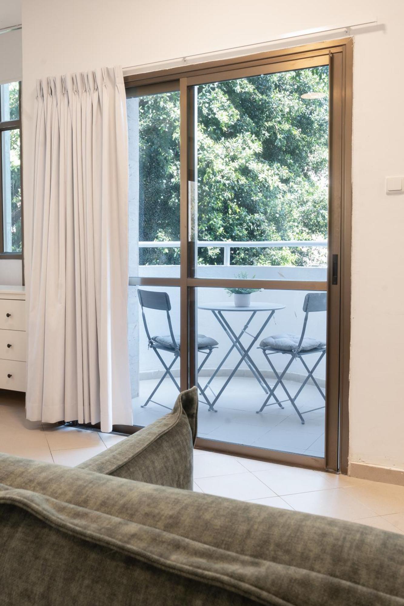 Eliezer Ben Yehuda Residence With Shelter Tel Aviv Exterior photo